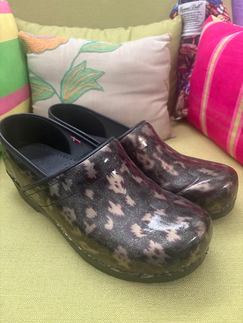Sanita Women’s Metallic Leopard Clog